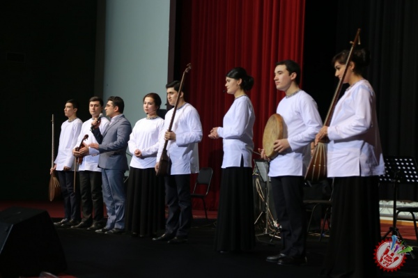 “Мен ўзимни топмасам...” номли мусиқий кеча бўлиб ўтди