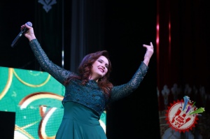 Гулсанам Мамазоитованинг жонли ижродаги концерт дастуридан фоторепортаж