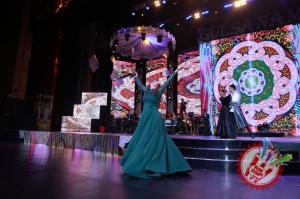 Гулсанам Мамазоитованинг жонли ижродаги концерт дастуридан фоторепортаж