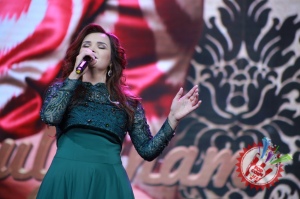 Гулсанам Мамазоитованинг жонли ижродаги концерт дастуридан фоторепортаж