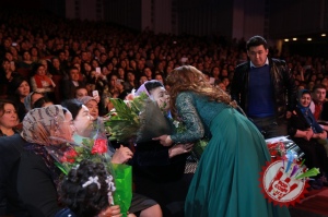 Гулсанам Мамазоитованинг жонли ижродаги концерт дастуридан фоторепортаж