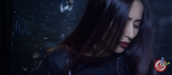 Канизадан янги тарона ва видеоклип тез кунда "Ўйламанг"!