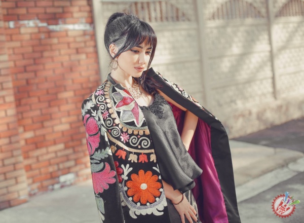 Наҳотки Зарина Низомутдинова актрисаликдан воз кечган бўлса?