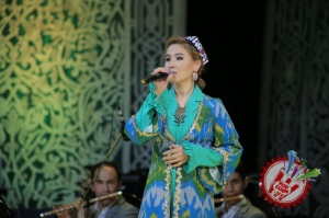 Таниқли шоир ва ёзувчилар, санъаткорлар ҳамда мақом ансамбли иштирокида “Назм ва наво” кечаси  бўлиб ўтди