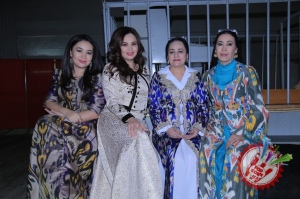 Таниқли шоир ва ёзувчилар, санъаткорлар ҳамда мақом ансамбли иштирокида “Назм ва наво” кечаси  бўлиб ўтди