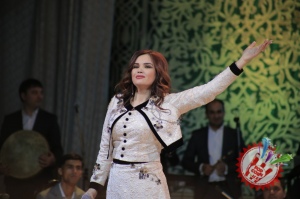 Таниқли шоир ва ёзувчилар, санъаткорлар ҳамда мақом ансамбли иштирокида “Назм ва наво” кечаси  бўлиб ўтди