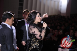 Мавлуда ва Гули Асалхўжаеваларнинг яккахон концертидан фоторепортаж