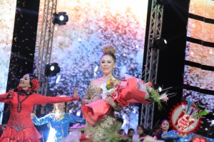 Мавлуда ва Гули Асалхўжаеваларнинг яккахон концертидан фоторепортаж