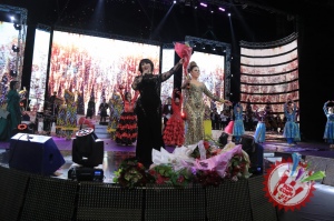 Мавлуда ва Гули Асалхўжаеваларнинг яккахон концертидан фоторепортаж