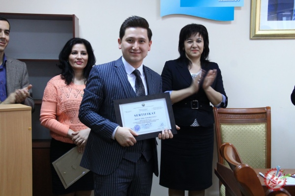 “Хонандалик санъати” қисқа малака ошириш курсининг илк битирувчиларини тақдирлаш маросими бўлиб ўтди