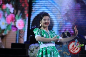 \"Азиз ва муқаддассан аёл\" концерт дастуридан фоторепортаж