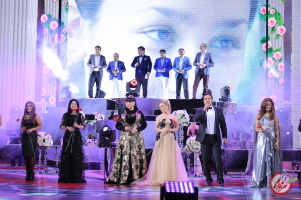 “Азиз ва муқаддассан аёл” номли концерт дастуридан батафсил