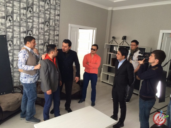 Хонанда Шуҳрат Умарнинг клипида санъатимизнинг ёрқин вакиллари иштирок этмоқда