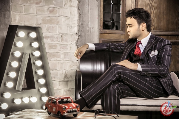 Шоҳруҳхондан янги қўшиқ  премьераси “Мажнун”