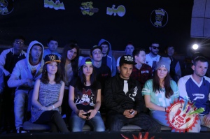 Шохрух янги видеоклип суратга олдирди! Фоторепортаж