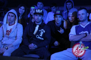 Шохрух янги видеоклип суратга олдирди! Фоторепортаж