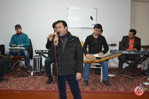 Шуҳрат Қаюмов: Гапинг бўлмаса, саҳнага чиқма!