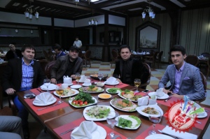 Фаррух Раимов илк альбом тақдимотини ўтказди