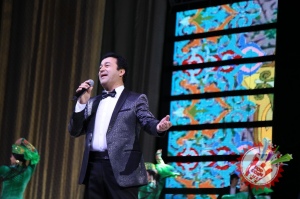 Шуҳрат Қаюмовнинг концерт дастуридан фоторепортаж