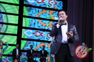 Шуҳрат Қаюмовнинг концерт дастуридан фоторепортаж