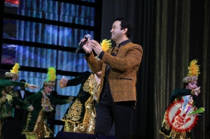 Шуҳрат Қаюмовнинг концерт дастуридан фоторепортаж