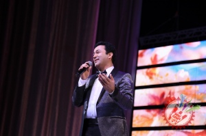 Шуҳрат Қаюмовнинг концерт дастуридан фоторепортаж