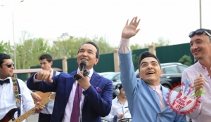 Озодбек Назарбеков янги видеоклип суратга олдирди