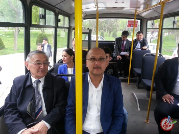 “КИМ ЭДИГУ КИМ БЎЛДИК, ЭРТАГА ҚАНДАЙ ЮКСАК МАРРАЛАРНИ ЭГАЛЛАШИМИЗ КЕРАК?” ШИОРИ ОСТИДА ТАРҒИБОТЧИЛАР ТОШКЕНТ ВИЛОЯТИГА ЙЎЛ ОЛДИ! 