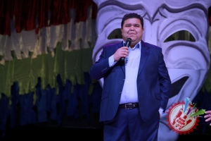 Мирзо театрининг  концерт дастуридан фоторепортаж