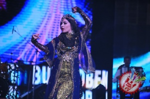 Бунёдбек Саидовнинг “Отам дуоси” номли концерт дастуридан фоторепортаж