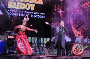 Бунёдбек Саидовнинг “Отам дуоси” номли концерт дастуридан фоторепортаж