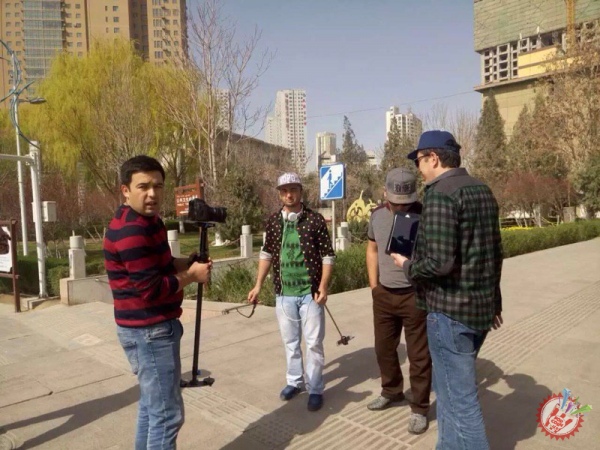 Божалар гуруҳи Хитойда янги видеоклипини суратга олдирмоқда 