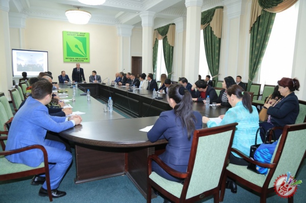 “Ким эдигу ким бўлдик, эртага қандай юксак марраларни эгаллашимиз керак?” тадбирининг Тошкент вилояти якунлари бўйича матбуот анжумани ўтказилди