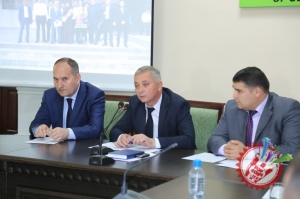 “Ким эдигу ким бўлдик, эртага қандай юксак марраларни эгаллашимиз керак?” тадбирининг Тошкент вилояти якунлари бўйича матбуот анжумани ўтказилди