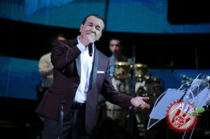 Озодбек Назарбековнинг "Меҳринг сабаб" номли концерт дастуридан фоторепортаж