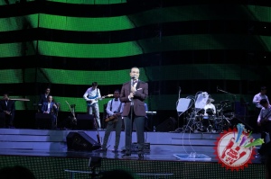 Озодбек Назарбековнинг "Меҳринг сабаб" номли концерт дастуридан фоторепортаж