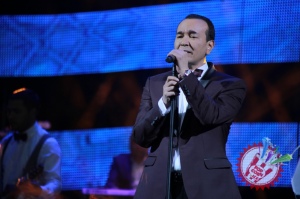 Озодбек Назарбековнинг "Меҳринг сабаб" номли концерт дастуридан фоторепортаж