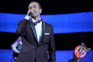 Озодбек Назарбековнинг "Меҳринг сабаб" номли концерт дастуридан фоторепортаж