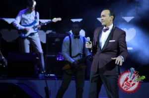 Озодбек Назарбековнинг "Меҳринг сабаб" номли концерт дастуридан фоторепортаж