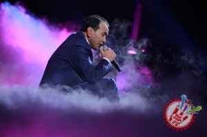 Озодбек Назарбековнинг "Меҳринг сабаб" номли концерт дастуридан фоторепортаж