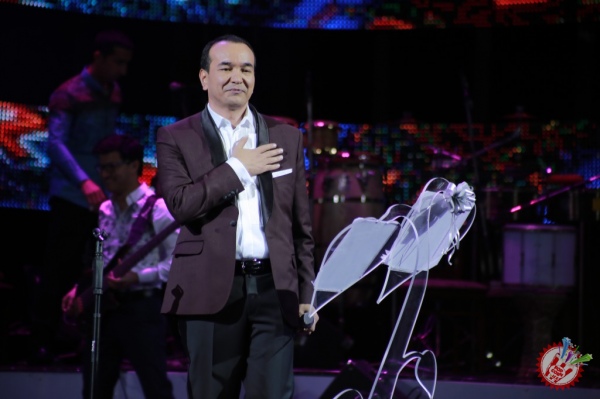 Озодбек Назарбековнинг концерт дастуридан батафсил