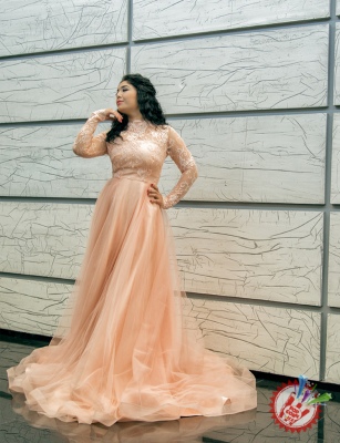 Дизайнер Гулчеҳра Юнусова янги либослари коллекциясини намойиш этди