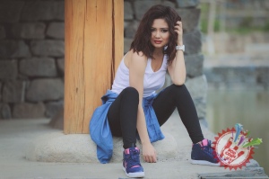 Ситора Алимжонова янги фотосессиясини тақдим этди