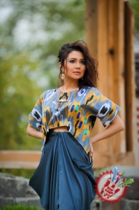 Ситора Алимжонова янги фотосессиясини тақдим этди