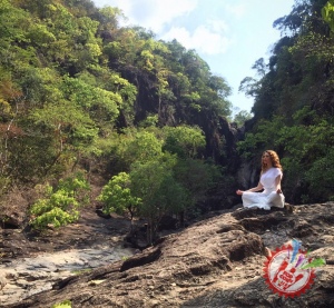 Хонанда Лола навбатдаги  "Я вода" клипи устида иш олиб бормоқда