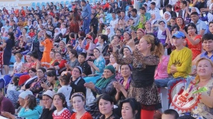 Баҳром Назаровнинг гастрол концерт дастури Андижон вилояти бўйлаб давом этмоқда