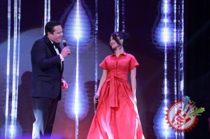 Мафтункор Шаҳзоданинг концерт дастуридан фоторепортаж