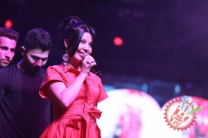 Мафтункор Шаҳзоданинг концерт дастуридан фоторепортаж