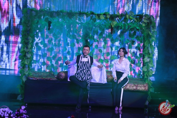 Бетакрор Шаҳзоданинг кутилмаган туҳфаларга бой концерт дастури ҳақида батафсил