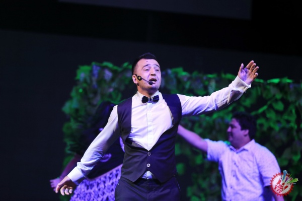 Бетакрор Шаҳзоданинг кутилмаган туҳфаларга бой концерт дастури ҳақида батафсил